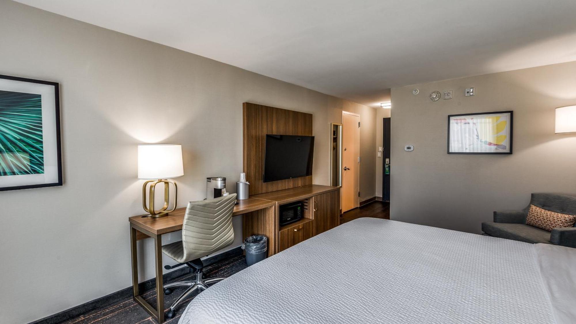 Holiday Inn Dallas Market Ctr Love Field By Ihg מראה חיצוני תמונה