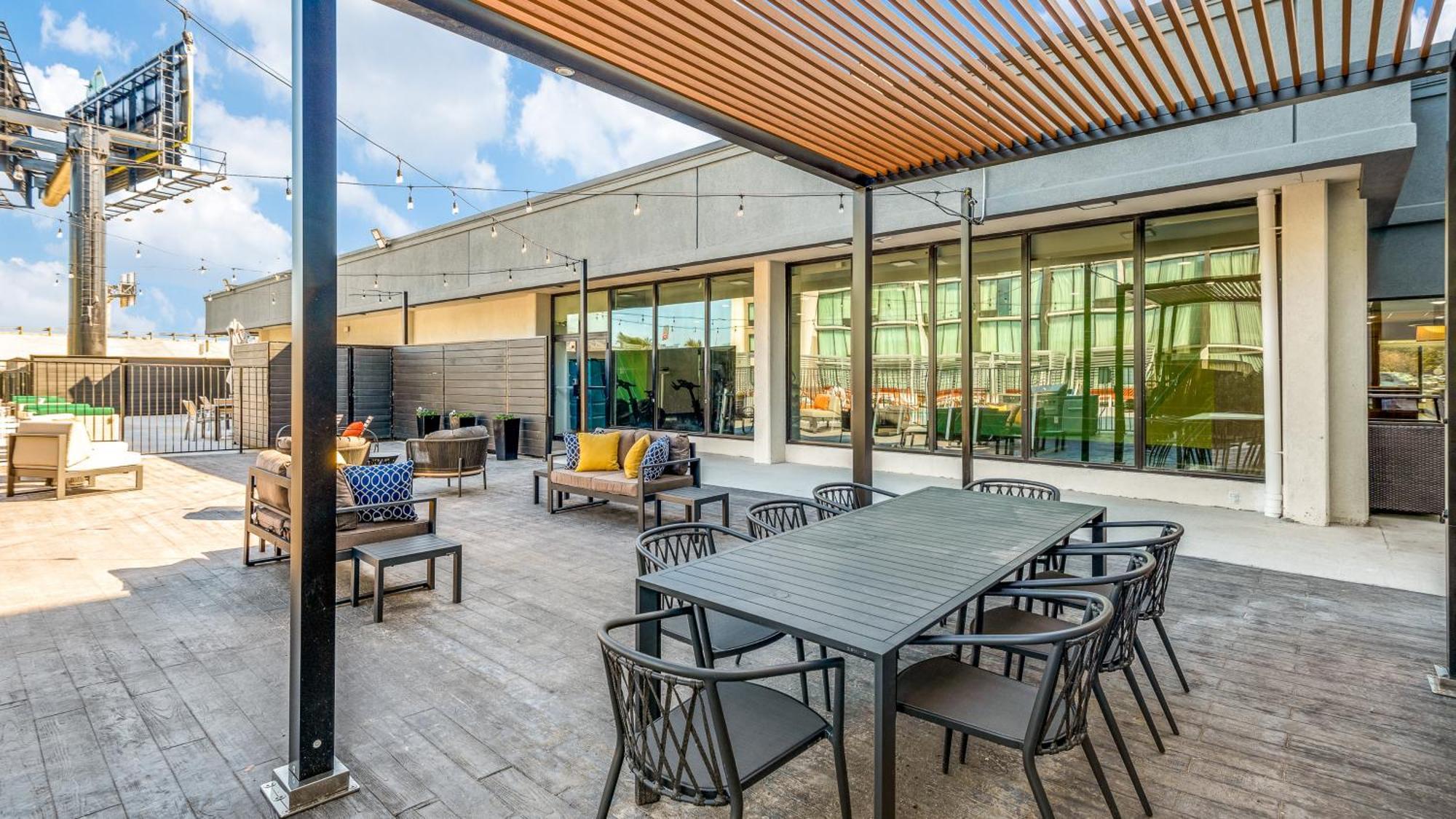 Holiday Inn Dallas Market Ctr Love Field By Ihg מראה חיצוני תמונה